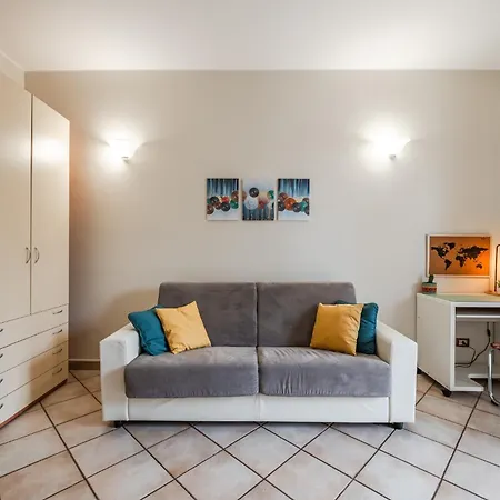 The Circle - Ampio Sui Navigli - Self-check In Appartamento