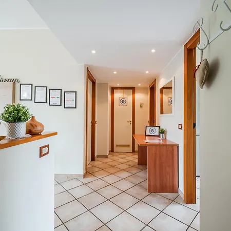 The Circle - Ampio Sui Navigli - Self-check In Milano